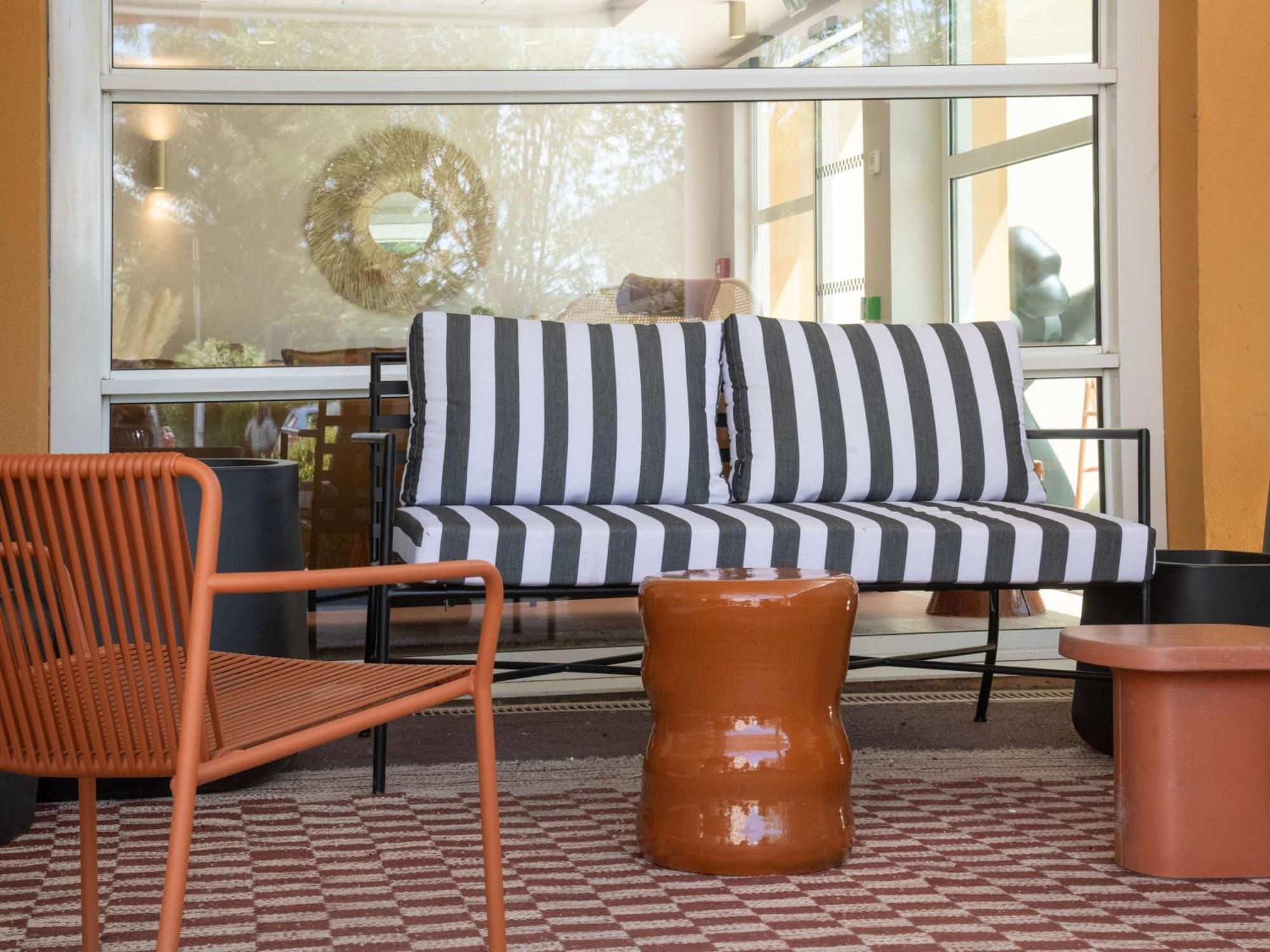 Ibis Golfe De Saint-Tropez Hotel Cogolin Luaran gambar